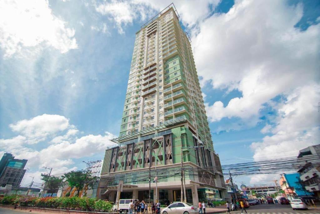 2313 Sun Vida Tower Aparthotel Cebu Eksteriør bilde